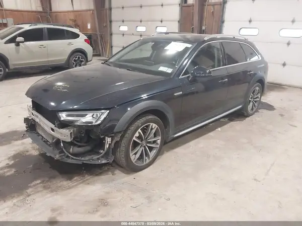 WA18NAF46HA098083 2017 AUDI A4 ALLROAD - Image 2