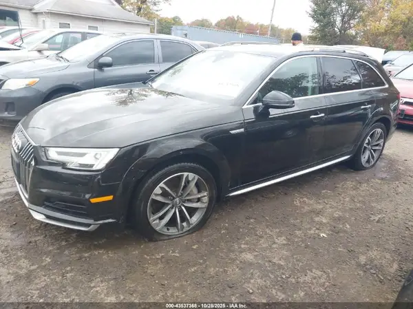 WA18NAF46JA023843 2018 AUDI A4 ALLROAD - Image 2