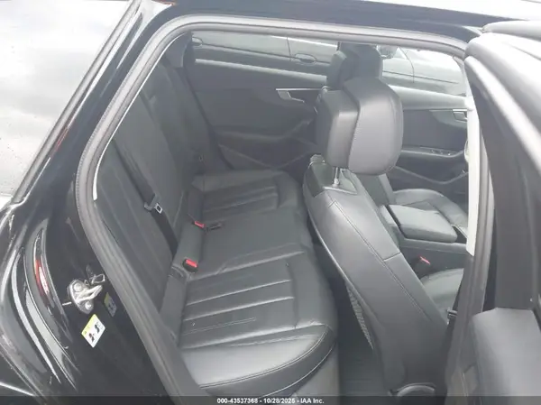 WA18NAF46JA023843 2018 AUDI A4 ALLROAD - Image 8