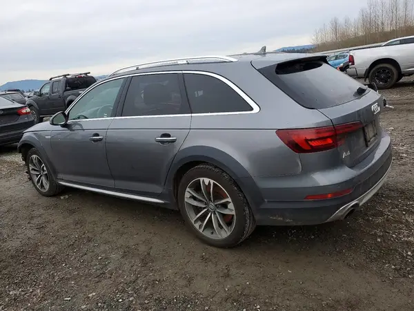 WA18NAF47JA077989 2018 AUDI A4 ALLROAD - Image 2