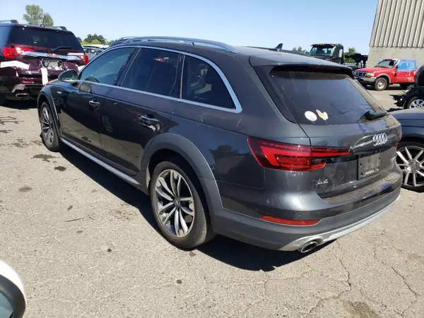 WA18NAF48JA169029 2018 AUDI A4 ALLROAD - Image 2