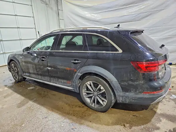 WA18NBF46JA073776 2018 AUDI A4 - Image 2