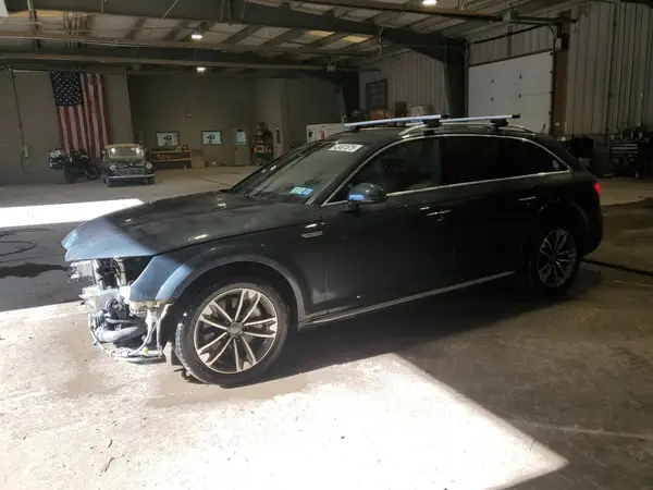 WA18NBF47JA088819 2018 AUDI A4 - Image 1