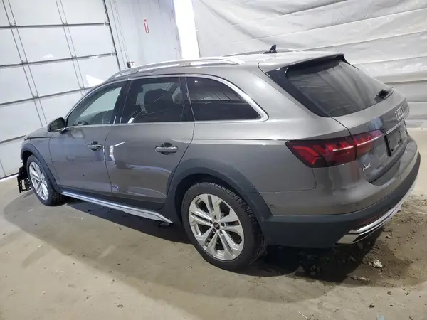 WA19AAF41MA044345 2021 AUDI A4 ALLROAD - Image 2