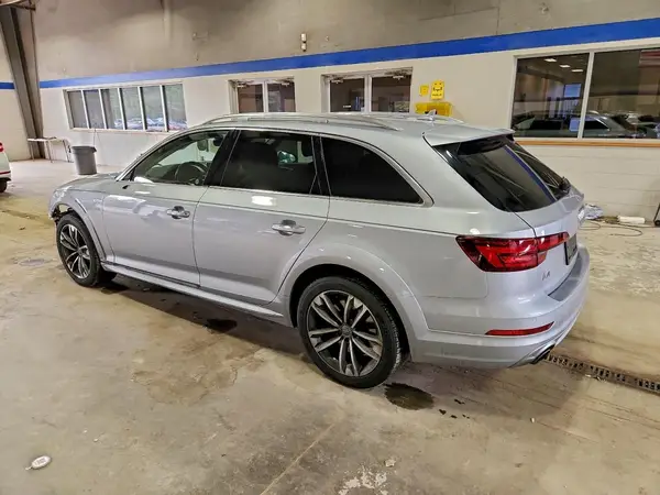 WA19NAF43JA090727 2018 AUDI A4 ALLROAD - Image 2