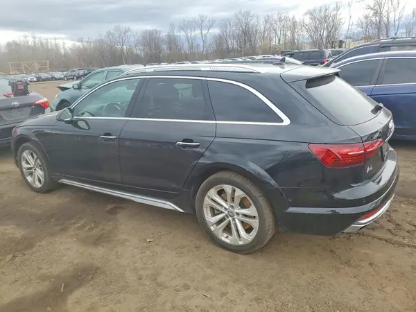 WA19NAF43LA027033 2020 AUDI A4 - Image 2