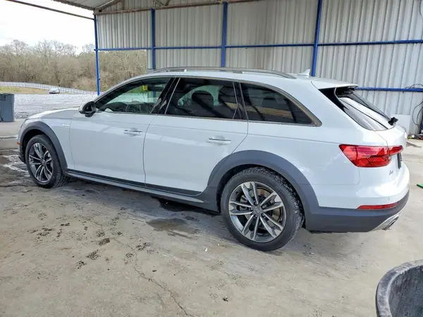 WA19NAF45HA156981 2017 AUDI A4 - Image 2