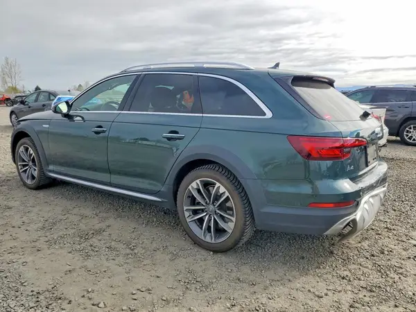 WA19NAF48JA039739 2018 AUDI A4 - Image 2