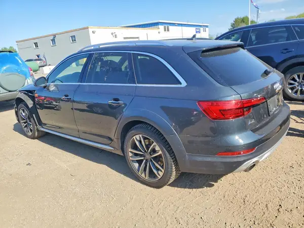 WA19NAF49HA044362 2017 AUDI A4 - Image 2