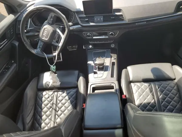WA1A4AFY0J2016095 2018 AUDI SQ5 - Image 8
