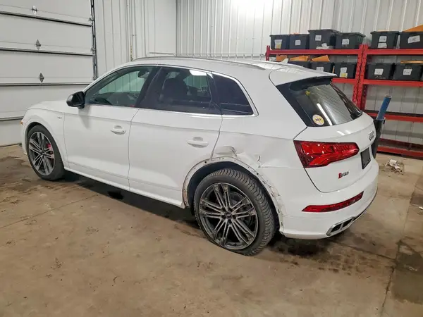 WA1A4AFY0J2079181 2018 AUDI Q5 - Image 2