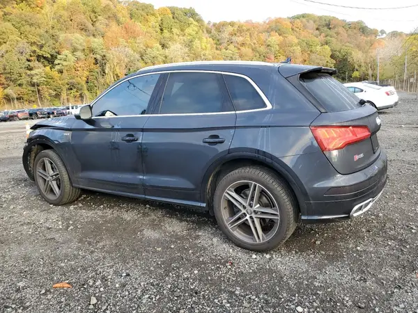 WA1A4AFY0J2204065 2018 AUDI SQ5 - Image 2