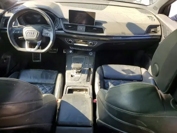 WA1A4AFY1J2008944 2018 AUDI SQ5 - Image 8