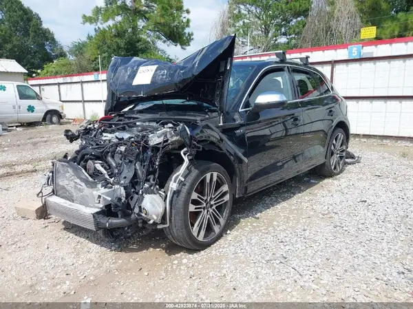 WA1A4AFY1J2125679 2018 AUDI SQ5 - Image 2