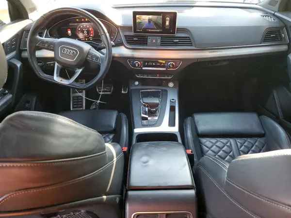 WA1A4AFY1J2150081 2018 AUDI SQ5 - Image 8