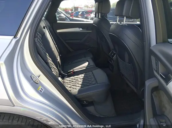 WA1A4AFY1J2181881 2018 AUDI SQ5 - Image 8