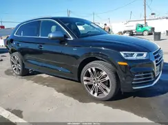WA1A4AFY1J2197837 2018 AUDI SQ5