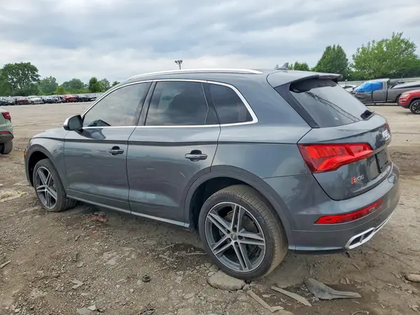 WA1A4AFY1J2199362 2018 AUDI SQ5 - Image 2