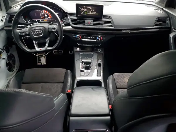 WA1A4AFY1J2202714 2018 AUDI SQ5 - Image 8