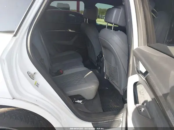 WA1A4AFY1J2233977 2018 AUDI SQ5 - Image 8