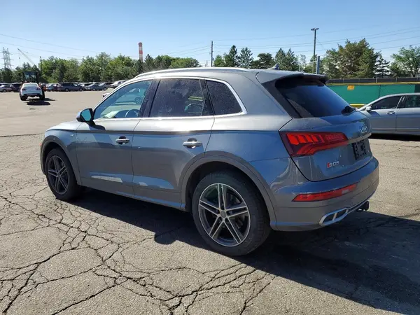 WA1A4AFY2J2020603 2018 AUDI SQ5 - Image 2