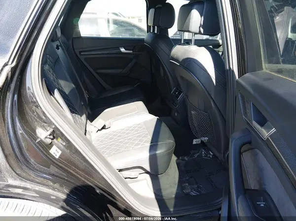 WA1A4AFY2J2024523 2018 AUDI SQ5 - Image 8