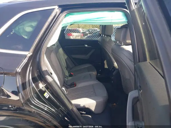 WA1A4AFY2J2025249 2018 AUDI SQ5 - Image 8