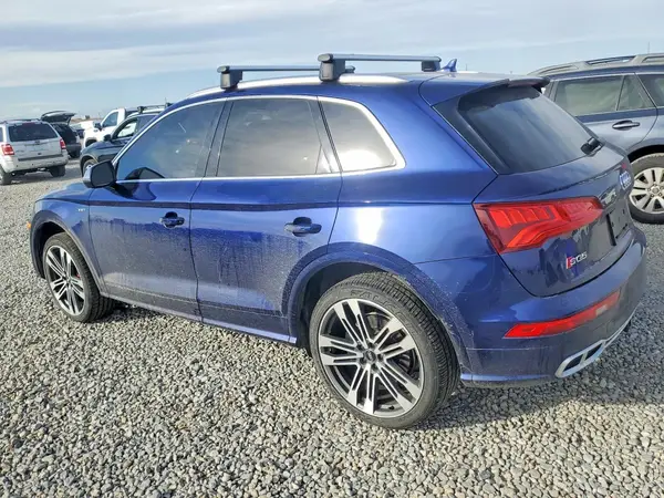 WA1A4AFY2J2172221 2018 AUDI SQ5 - Image 2