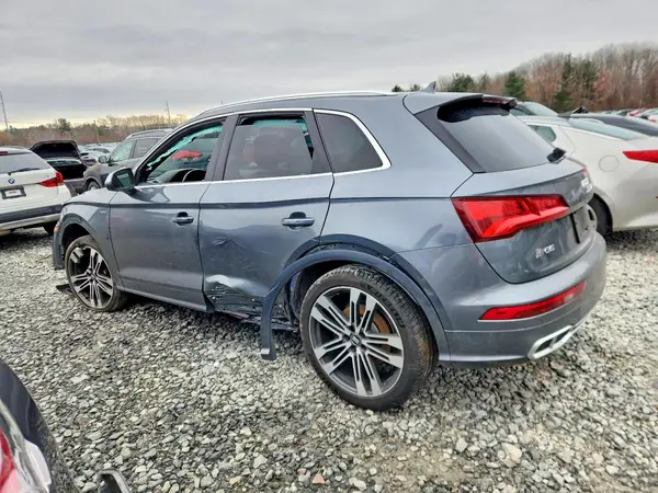 WA1A4AFY2J2220834 2018 AUDI Q5 - Image 2