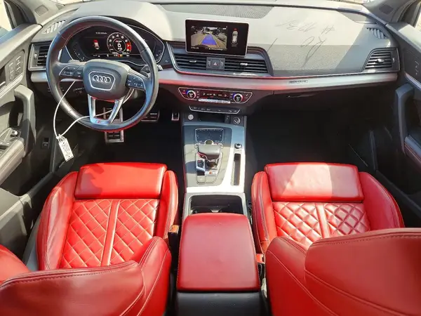 WA1A4AFY2J2221899 2018 AUDI SQ5 - Image 8