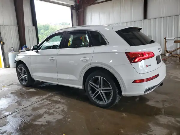 WA1A4AFY2J2247595 2018 AUDI SQ5 - Image 2