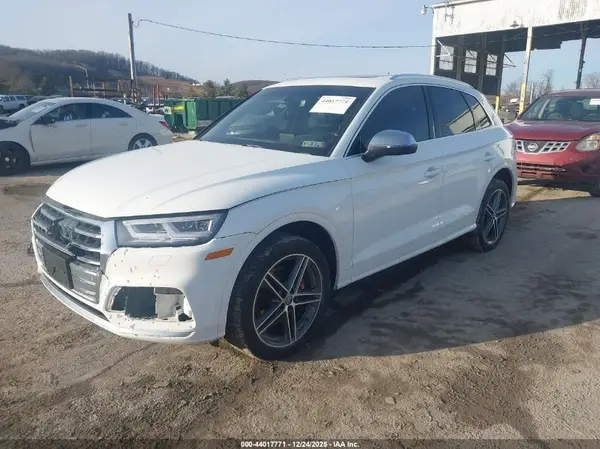 WA1A4AFY2K2133257 2019 AUDI SQ5 - Image 2