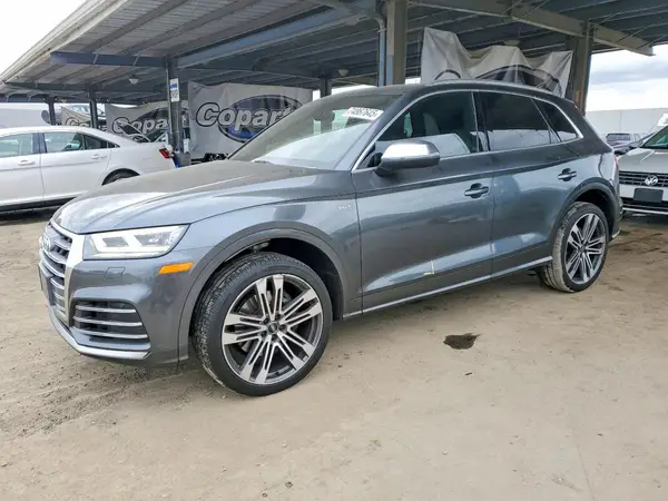 WA1A4AFY3J2138398 2018 AUDI Q5 - Image 1
