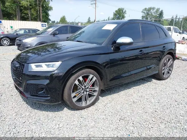 WA1A4AFY3J2144427 2018 AUDI SQ5 - Image 2