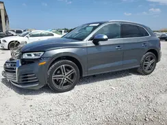 WA1A4AFY3J2156464 2018 AUDI SQ5