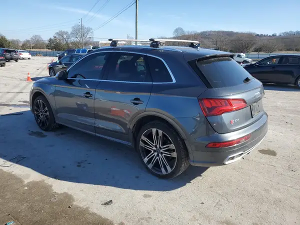 WA1A4AFY3J2168887 2018 AUDI SQ5 - Image 2