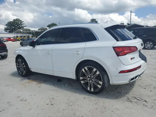 WA1A4AFY3J2195927 2018 AUDI SQ5 - Image 2