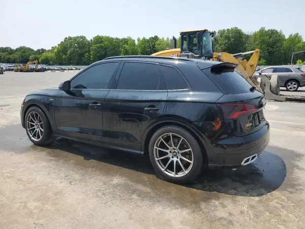 WA1A4AFY3J2202889 2018 AUDI SQ5 - Image 2