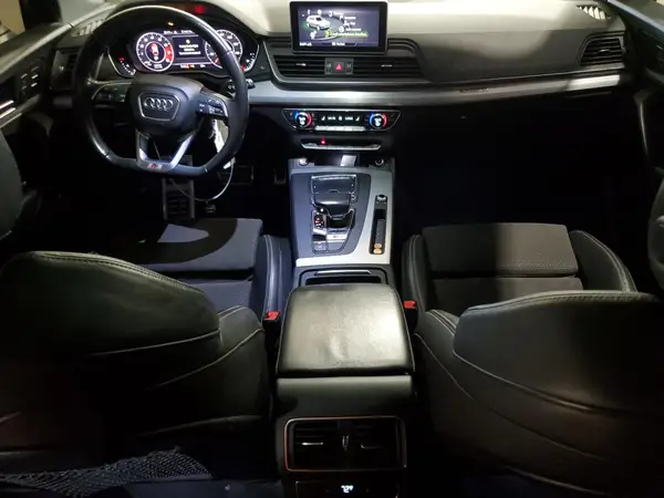 WA1A4AFY3J2221278 2018 AUDI SQ5 - Image 8