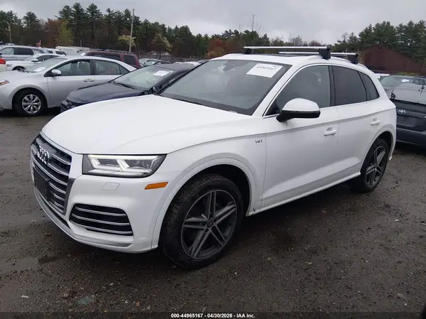 WA1A4AFY3J2221748 2018 AUDI SQ5 - Image 2