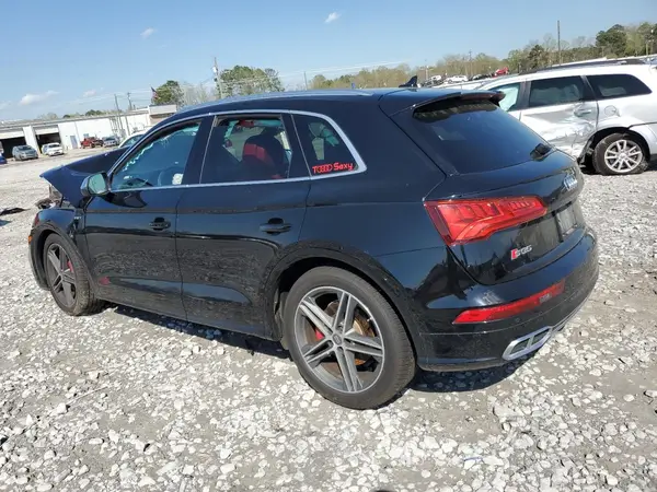 WA1A4AFY3J2228778 2018 AUDI SQ5 - Image 2
