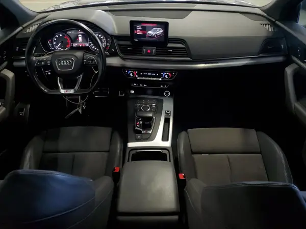 WA1A4AFY3K2060240 2019 AUDI SQ5 - Image 8