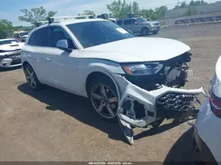 WA1A4AFY3N2043975 2022 AUDI SQ5