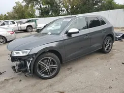 WA1A4AFY4J2001230 2018 AUDI SQ5