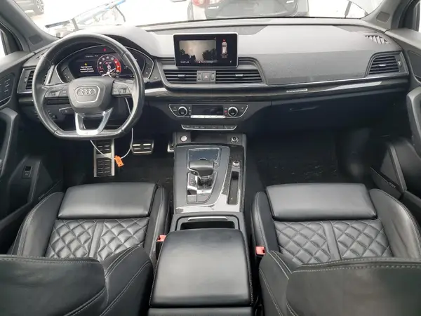 WA1A4AFY4J2001230 2018 AUDI SQ5 - Image 8