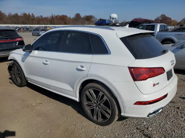 WA1A4AFY4J2015872 2018 AUDI SQ5 - Image 2