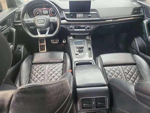 WA1A4AFY4J2022515 2018 AUDI SQ5 - Image 8