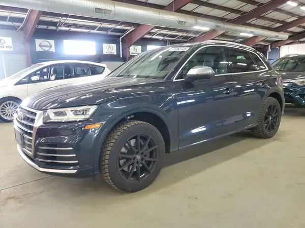 WA1A4AFY4J2022952 2018 AUDI SQ5 - Image 1