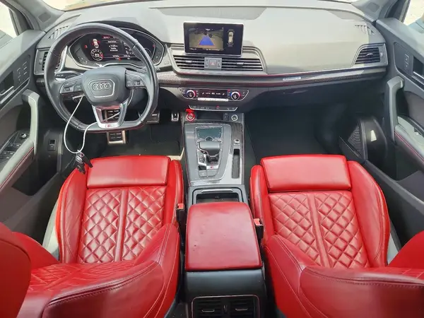 WA1A4AFY4J2086585 2018 AUDI SQ5 - Image 8