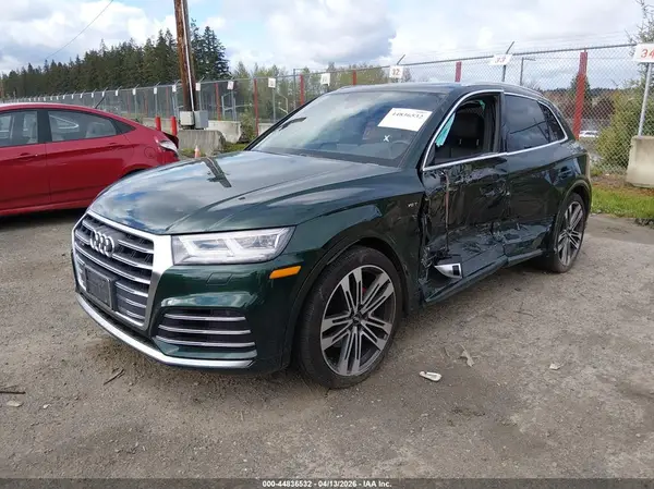 WA1A4AFY4J2142394 2018 AUDI SQ5 - Image 2
